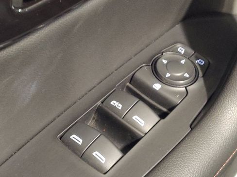 Used 2019 Chevrolet Blazer RS FWD image 27