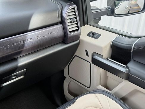 Certified 2021 Ford F250 Limited image 14