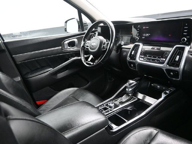 Used 2021 Kia Sorento SX FWD image 19