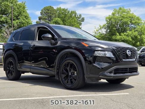 Certified 2023 Nissan Rogue SV w/ SV Premium B Package FWD image 3