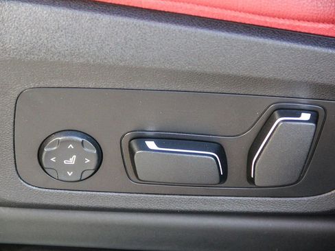 Used 2024 BMW X3 sDrive30i w/ Convenience Package image 20