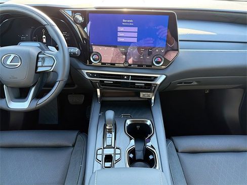 New 2026 Lexus RX 450h AWD image 21