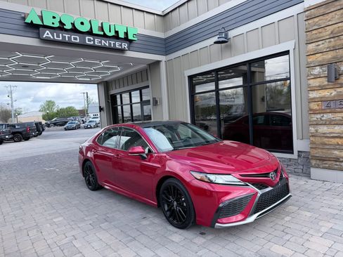 Used 2021 Toyota Camry XSE image 77