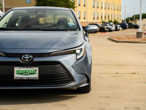 New 2026 Toyota Corolla LE FWD image 7