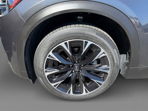 Certified 2024 MAZDA CX-90 Plug-In Hybrid w/ Premium Plus AWD/4WD image 9