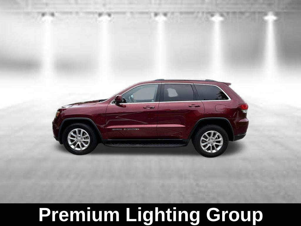 Used 2021 Jeep Grand Cherokee Laredo RWD image 4