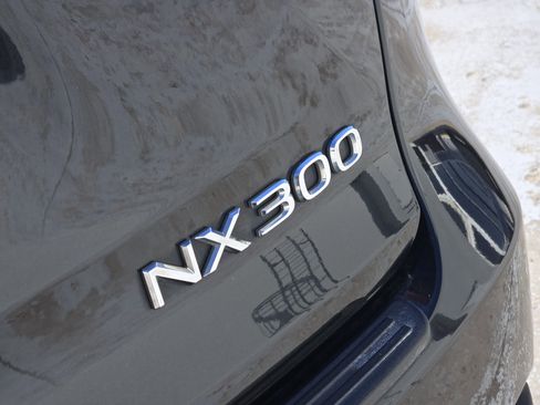 Used 2018 Lexus NX 300 NX 300 w/ Accessory Package 2 image 12