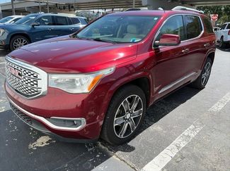 Used 2018 GMC Acadia Denali w/ Technology Package FWD video 1
