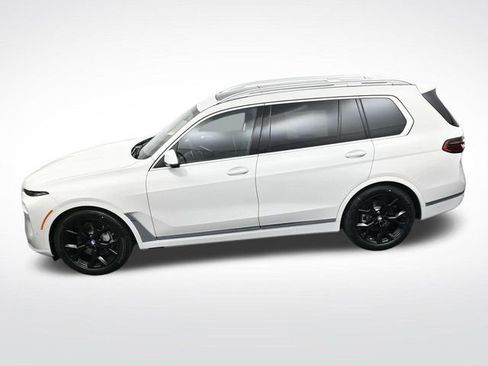 New 2026 BMW X7 xDrive40i AWD/4WD image 25