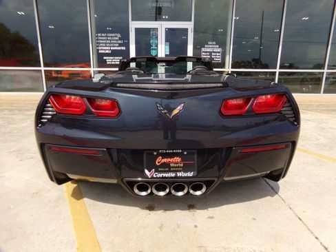 Used 2014 Chevrolet Corvette Stingray Convertible w/ 2LT Preferred Equipment Group RWD image 7