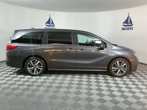 Used 2023 Honda Odyssey Touring image 6