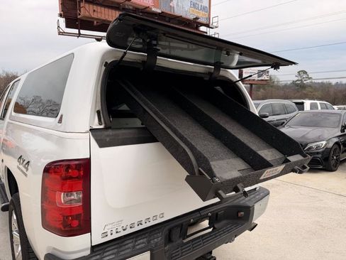 Used 2013 Chevrolet Silverado 1500 LTZ w/ Max Trailering Pack image 17