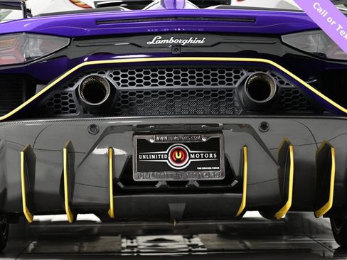 Used 2021 Lamborghini Aventador SVJ image 16