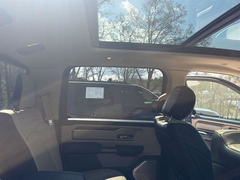 Used 2019 RAM 1500 Limited AWD/4WD image 32