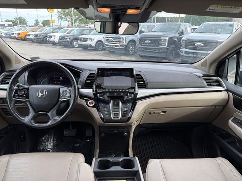 Used 2018 Honda Odyssey Elite image 24