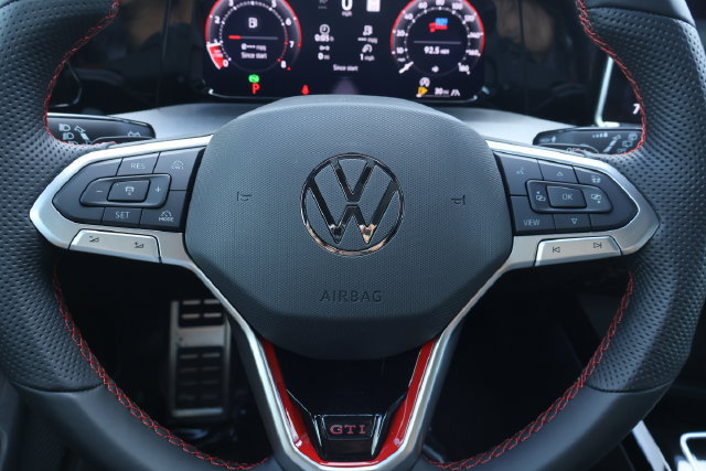 New 2026 Volkswagen GTI SE FWD image 19