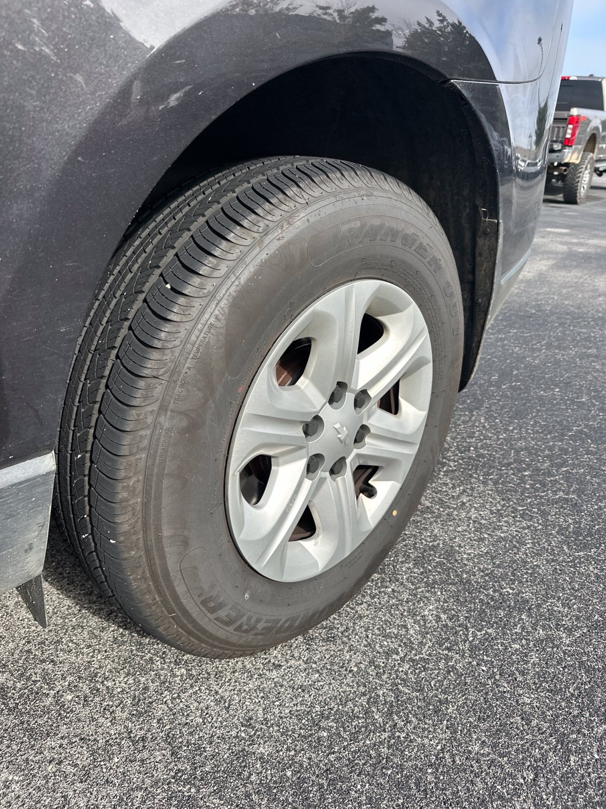 Used 2017 Chevrolet Traverse LS FWD image 8