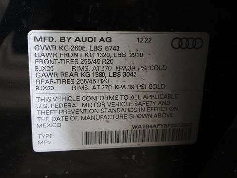 Used 2023 Audi SQ5 Premium Plus w/ Premium Plus Package image 58