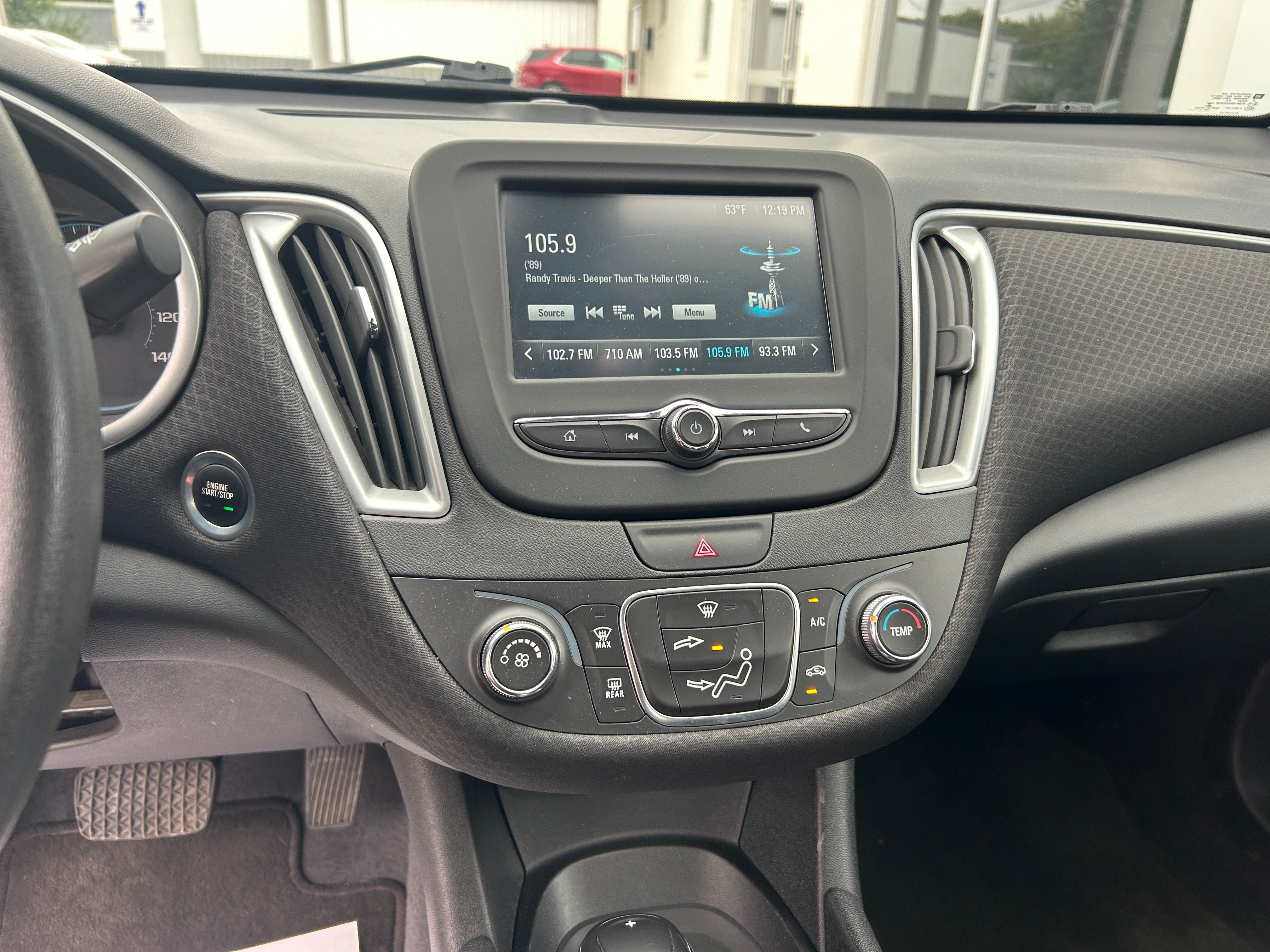 Used 2018 Chevrolet Malibu LS FWD image 20
