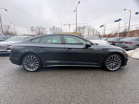 Used 2022 Audi A5 2.0T Premium Plus w/ Premium Plus image 2