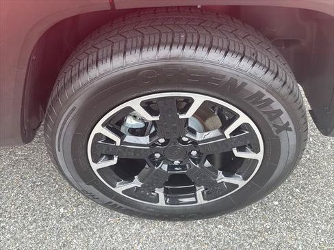Used 2023 Jeep Renegade Trailhawk AWD/4WD image 7