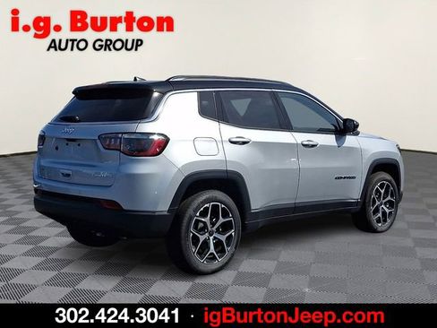 New 2026 Jeep Compass Limited image 4