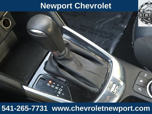 Used 2017 Toyota Yaris iA image 21