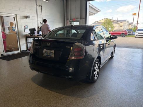 Used 2012 Nissan Sentra 2.0 SR w/ Special Edition Pkg image 3