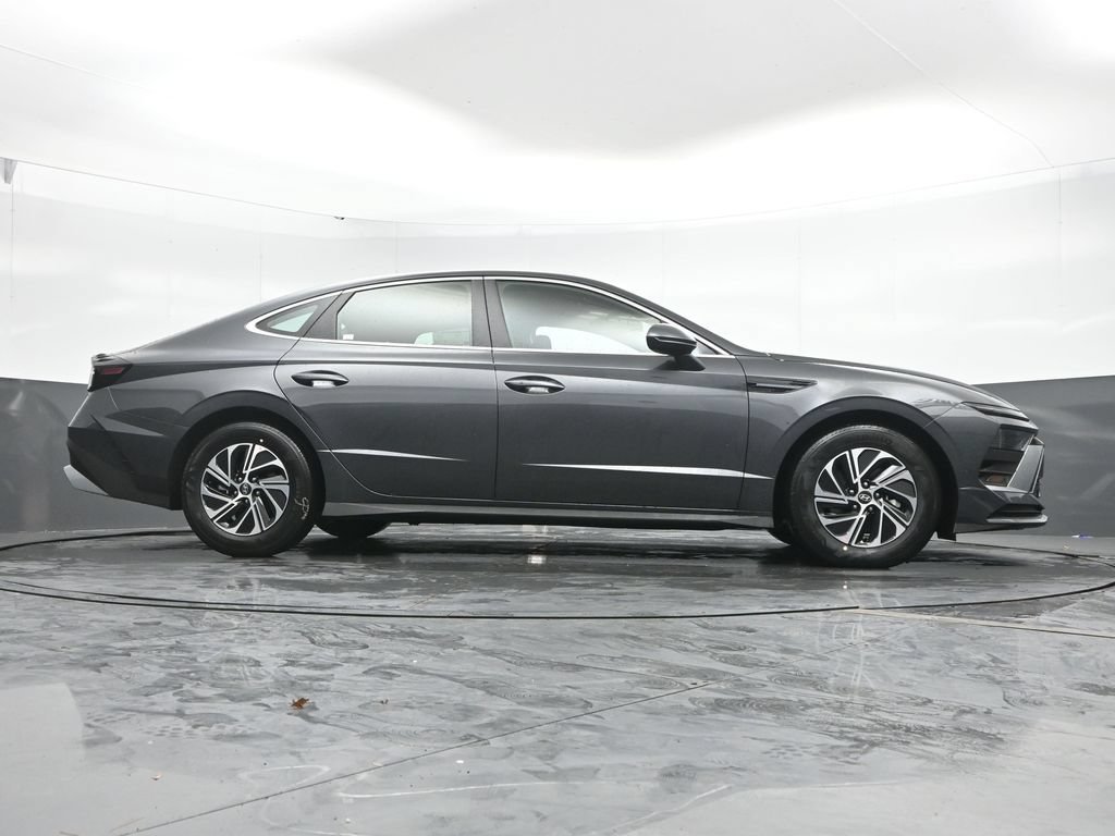 New 2026 Hyundai Sonata Blue FWD image 42