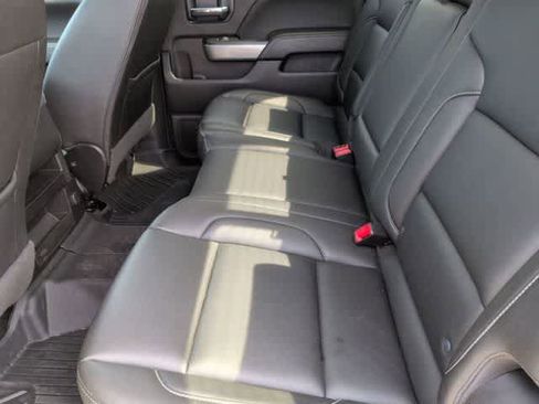 Used 2018 Chevrolet Silverado 1500 LT w/ All Star Edition AWD/4WD image 19