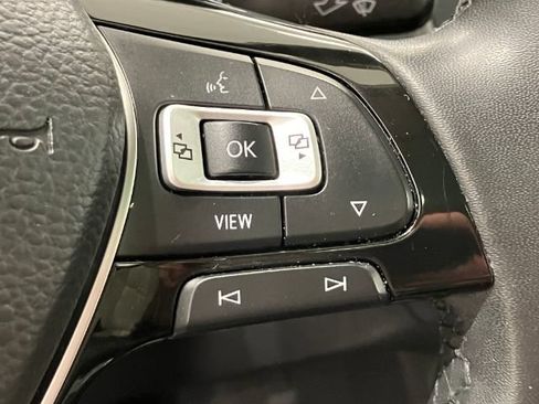 Used 2020 Volkswagen Tiguan SEL w/ 3rd Row Seat Package AWD/4WD image 27