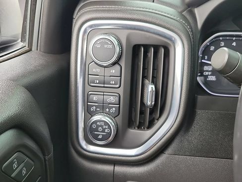 Used 2021 GMC Sierra 1500 SLT AWD/4WD image 14