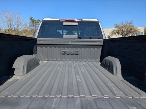 Used 2023 GMC Sierra 1500 SLT w/ SLT Premium Plus Package image 15