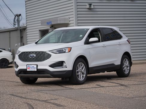Used 2024 Ford Edge SEL w/ Convenience Package AWD/4WD image 8