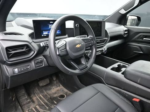 Used 2024 Chevrolet Silverado EV W/T AWD/4WD image 11