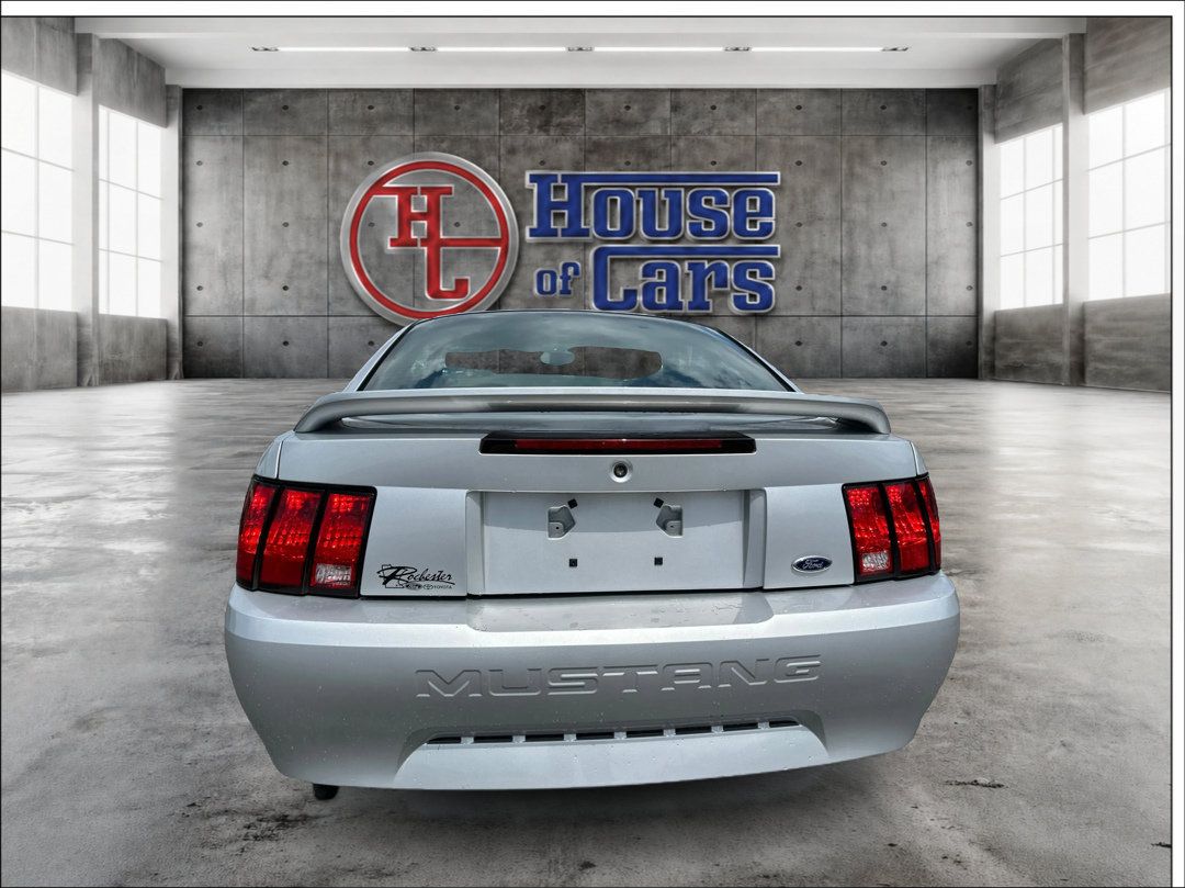 Used 2000 Ford Mustang Coupe RWD image 6