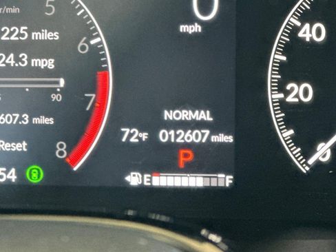 Used 2024 Honda CR-V EX-L image 25