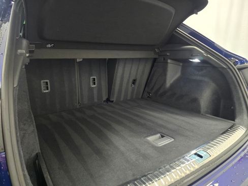 Used 2024 Audi Q3 2.0T Premium w/ Convenience Package image 21