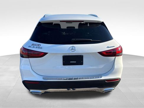Used 2021 Mercedes-Benz GLA 250 4MATIC image 5