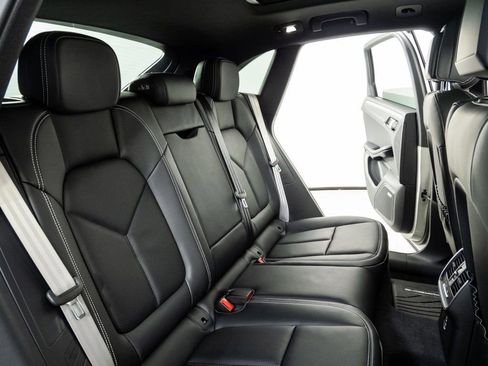 New 2026 Porsche Macan Turbo image 23