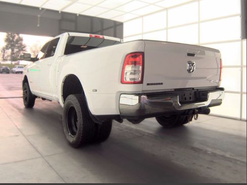 Used 2021 RAM 3500 Big Horn AWD/4WD image 3