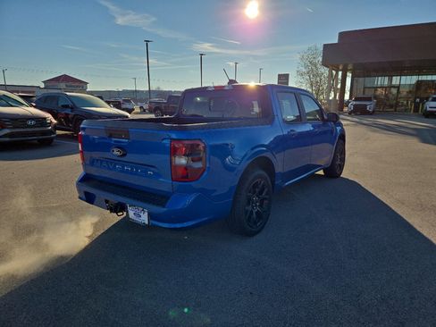 Used 2025 Ford Maverick Lobo image 3