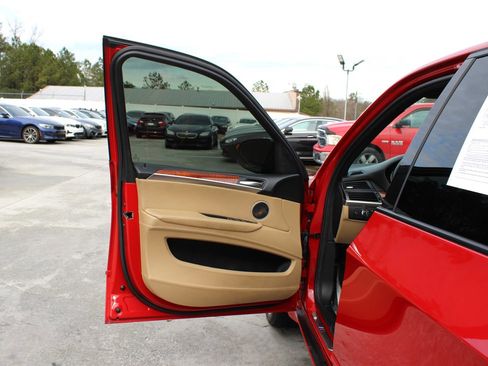 Used 2012 BMW X5 M image 33