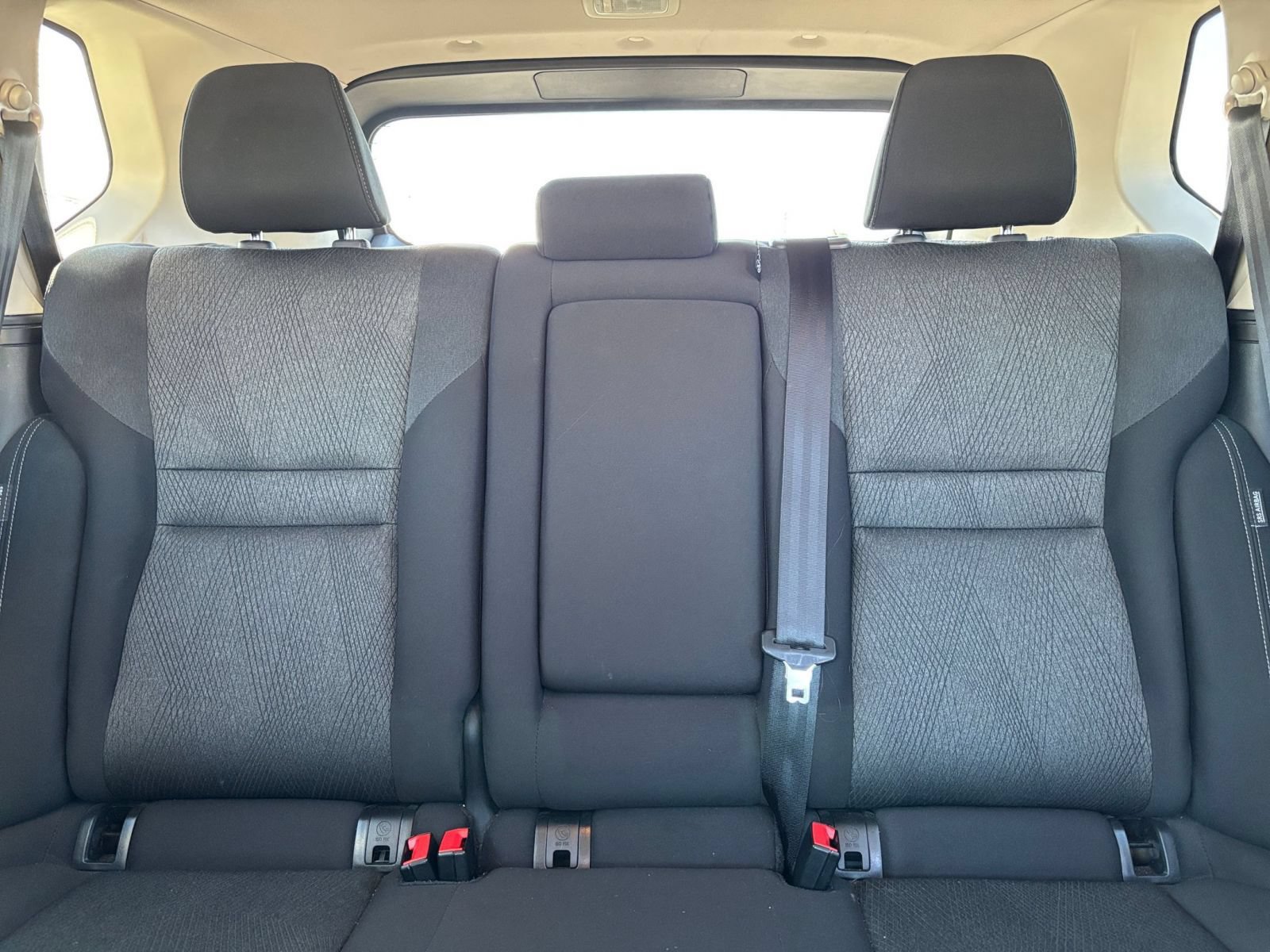Used 2025 Nissan Rogue SV AWD/4WD image 39