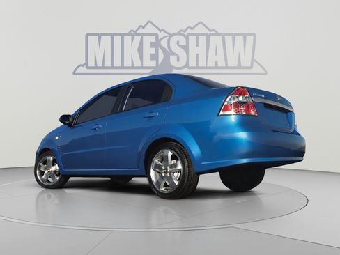 Used 2009 Chevrolet Aveo LT w/ Power and Convenience Package FWD image 3