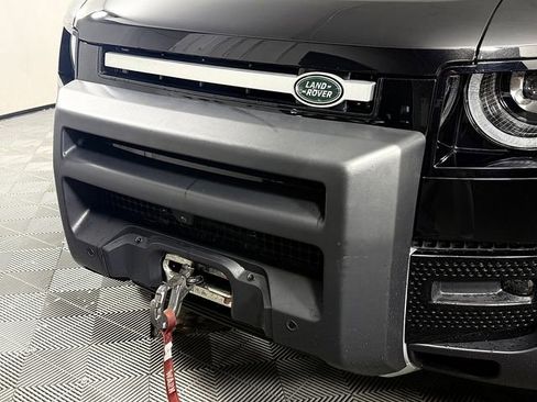 New 2024 Land Rover Defender 110 S AWD/4WD image 27