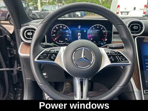 Used 2025 Mercedes-Benz C 300 4MATIC Sedan image 17