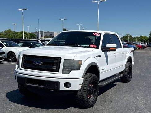 Used 2014 Ford F150 FX4 w/ Equipment Group 402A Luxury AWD/4WD image 6