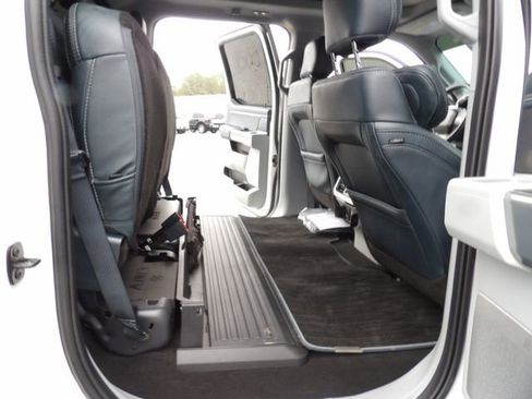 Used 2024 Ford F450 Limited w/ FX4 Off-Road Package image 32