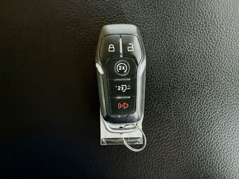 Used 2017 Ford F150 Lariat w/ Equipment Group 502A Luxury image 40